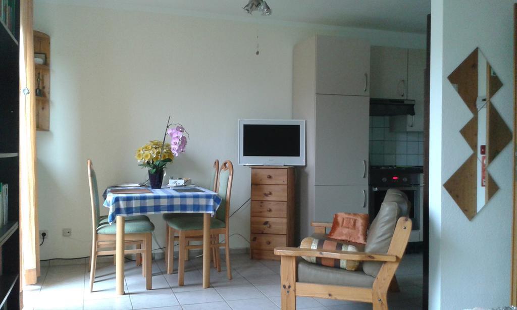 B&B Am See Koeln - Privatzimmer Zewnętrze zdjęcie