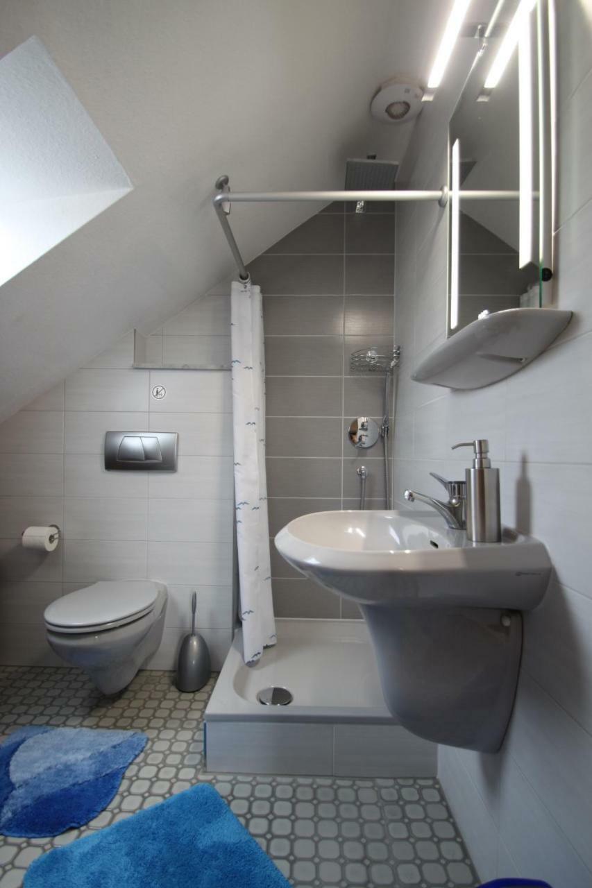 B&B Am See Koeln - Privatzimmer Zewnętrze zdjęcie