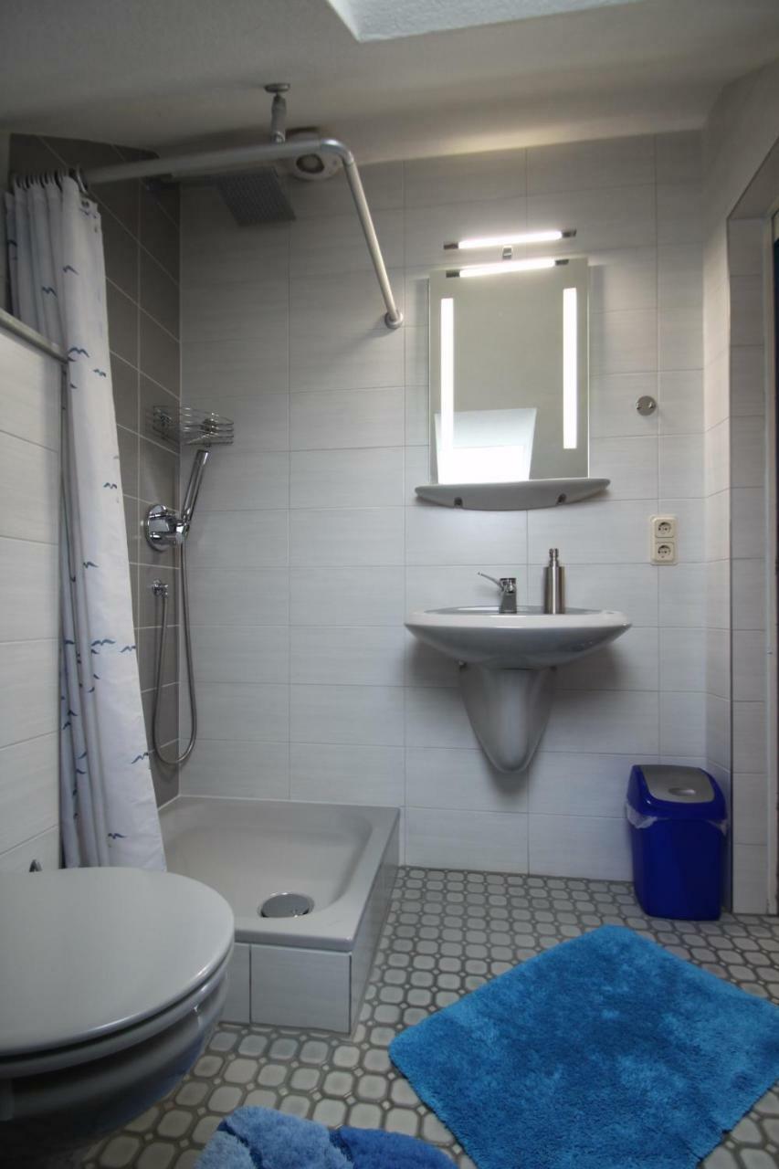 B&B Am See Koeln - Privatzimmer Zewnętrze zdjęcie