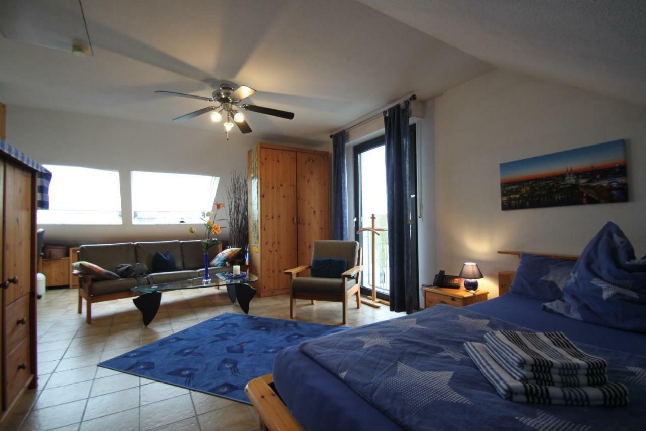 B&B Am See Koeln - Privatzimmer Zewnętrze zdjęcie