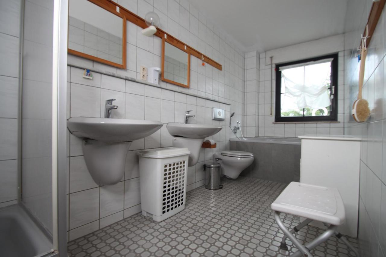 B&B Am See Koeln - Privatzimmer Zewnętrze zdjęcie